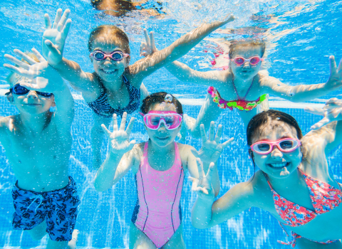 Kids swimming website box www.lamon.co.uk